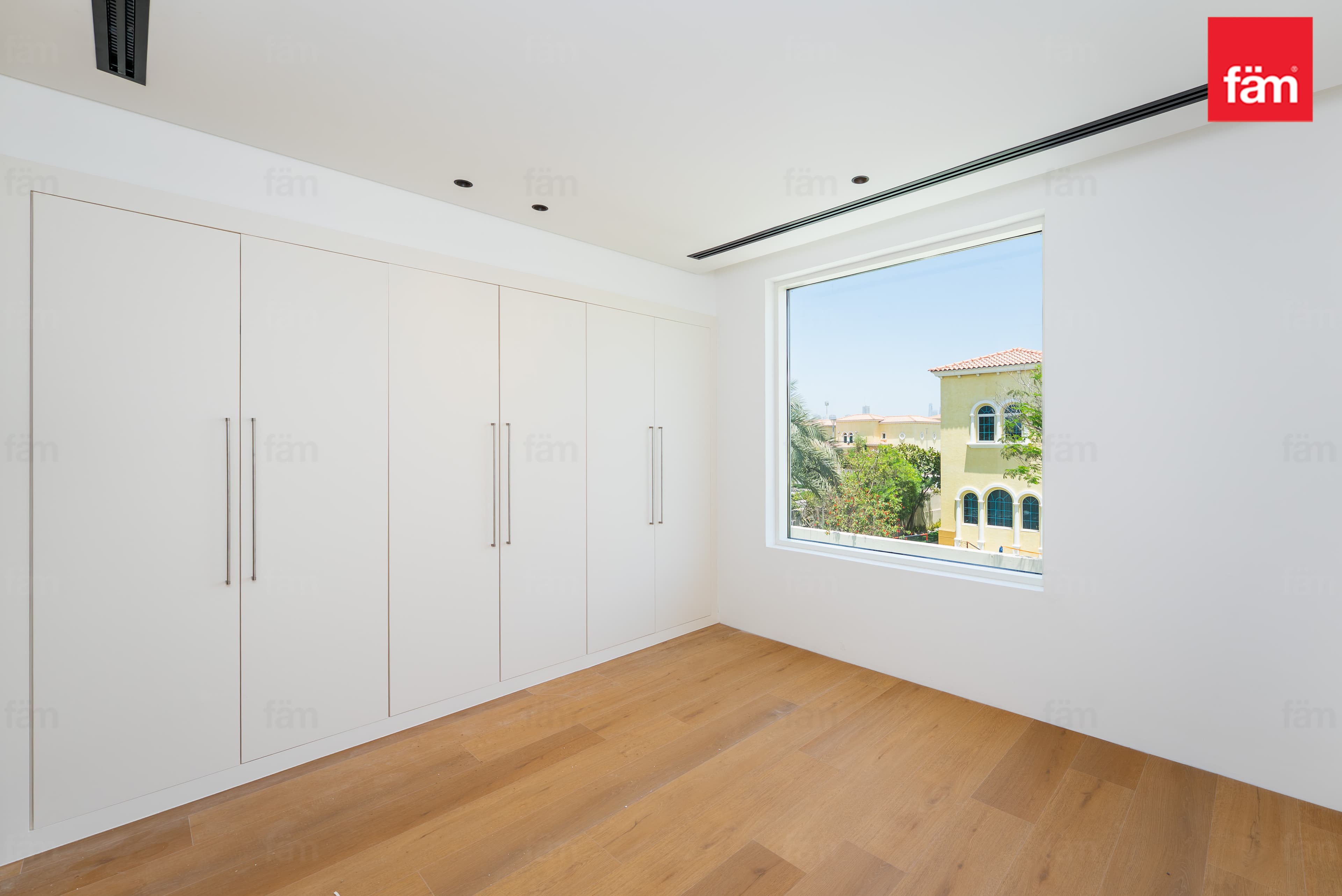3 bedroom villa in District 8, photograph 19 of 20