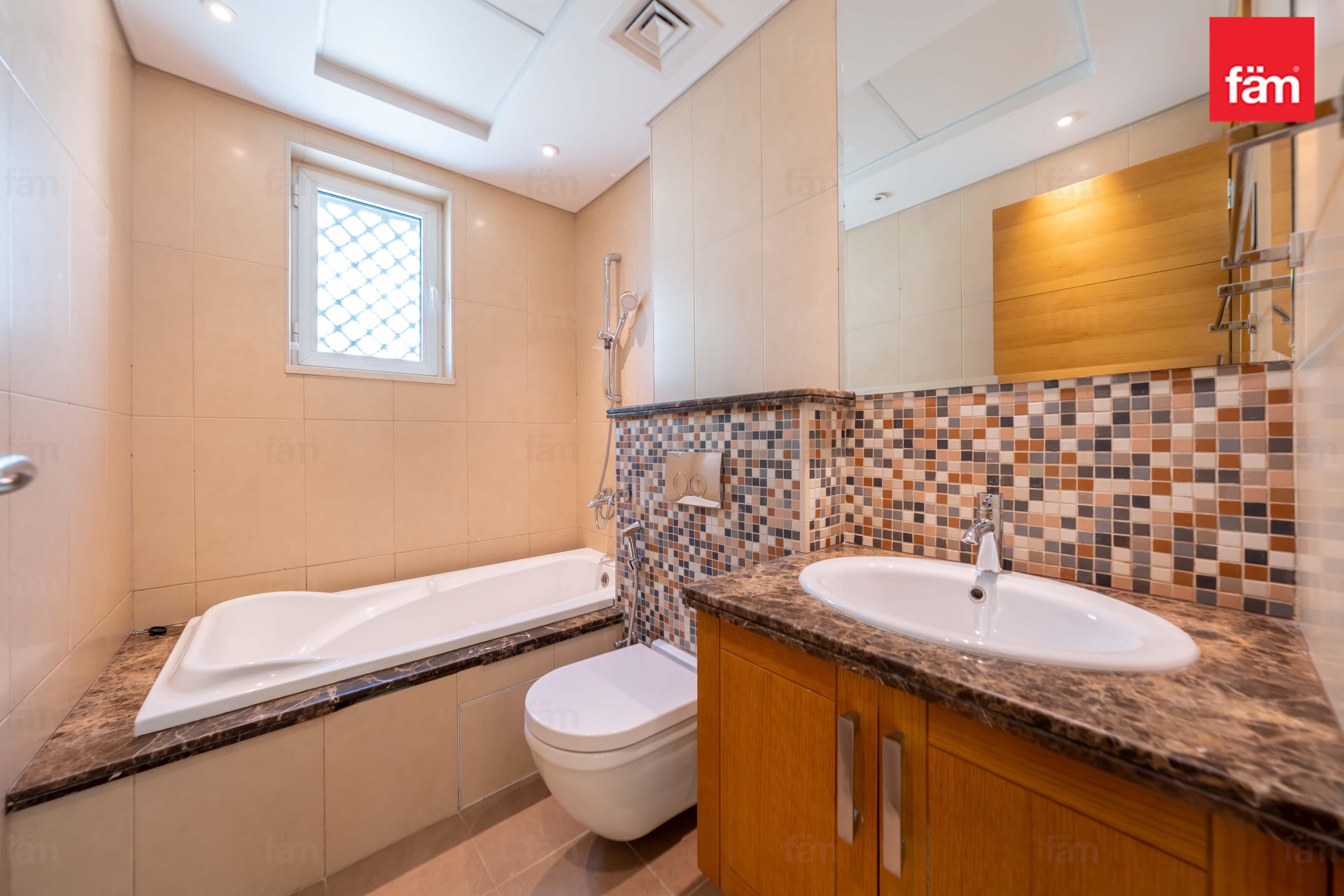 3 bedroom villa in District 8, photograph 16 of 20