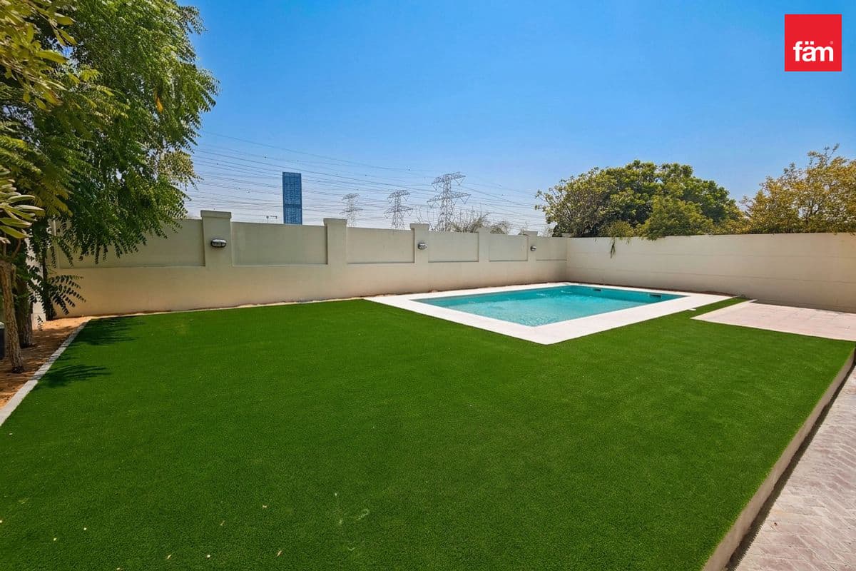 4 bedroom villa in District 8, photograph 12 of 20