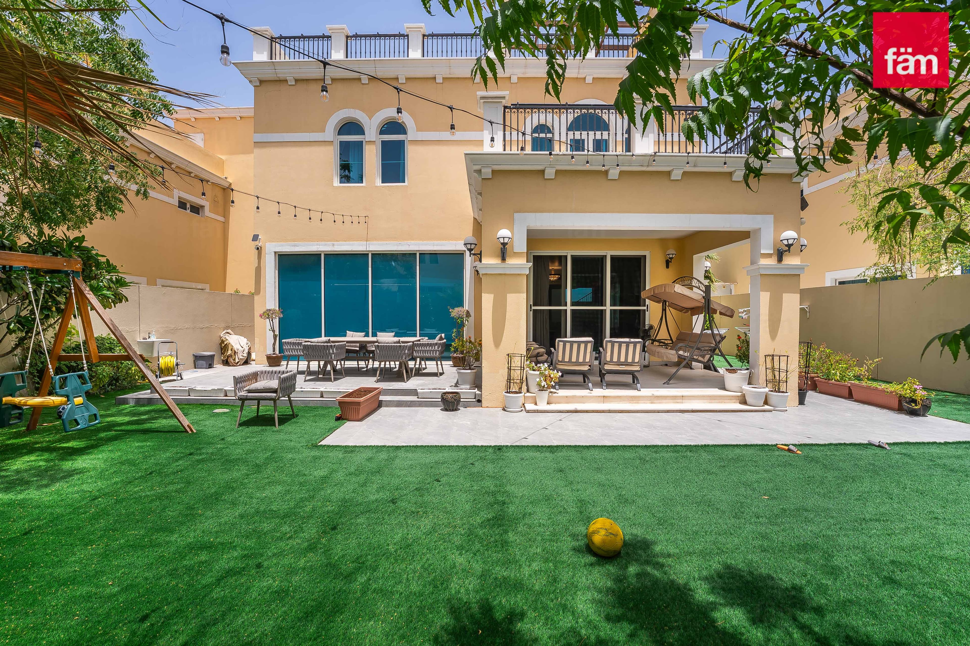 4 bedroom villa in District 9 - Legacy Nova Villas, photograph 15 of 20