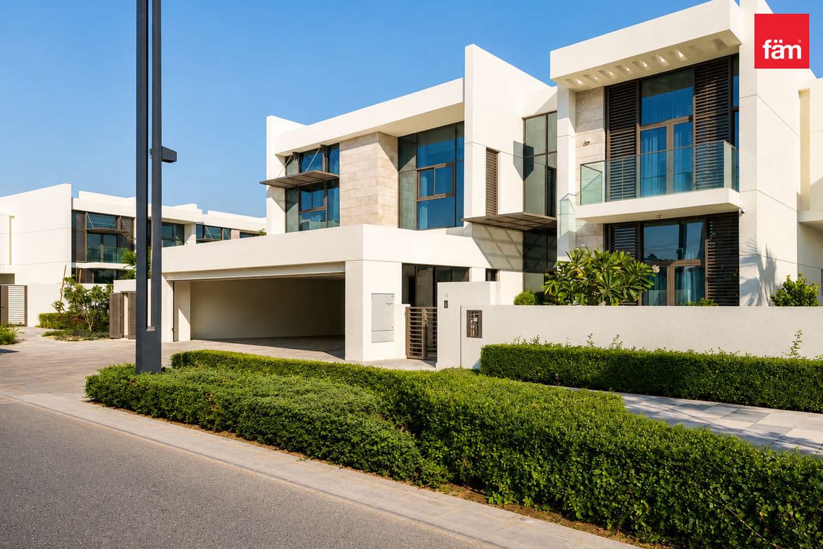 5 bedroom villa in B Villas at District One, photograph 3 of 20