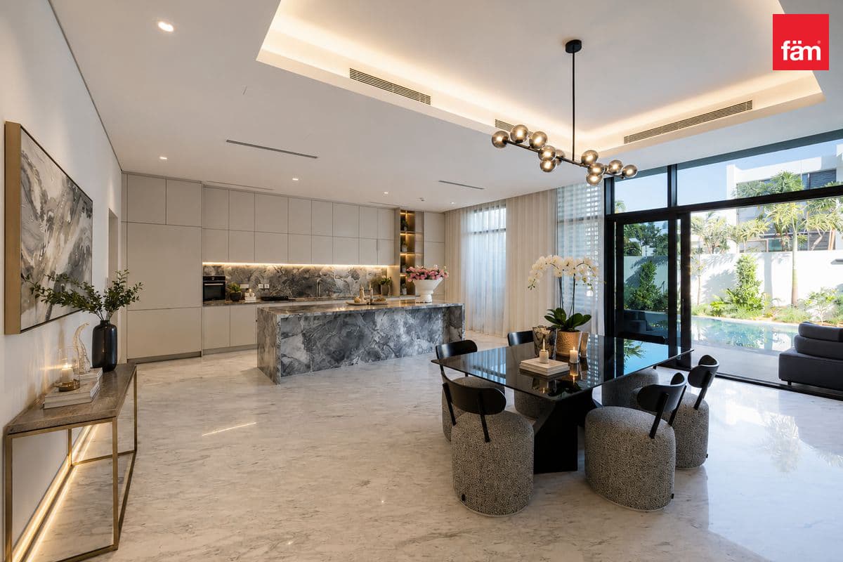 5 bedroom villa in B Villas at District One, photograph 5 of 20