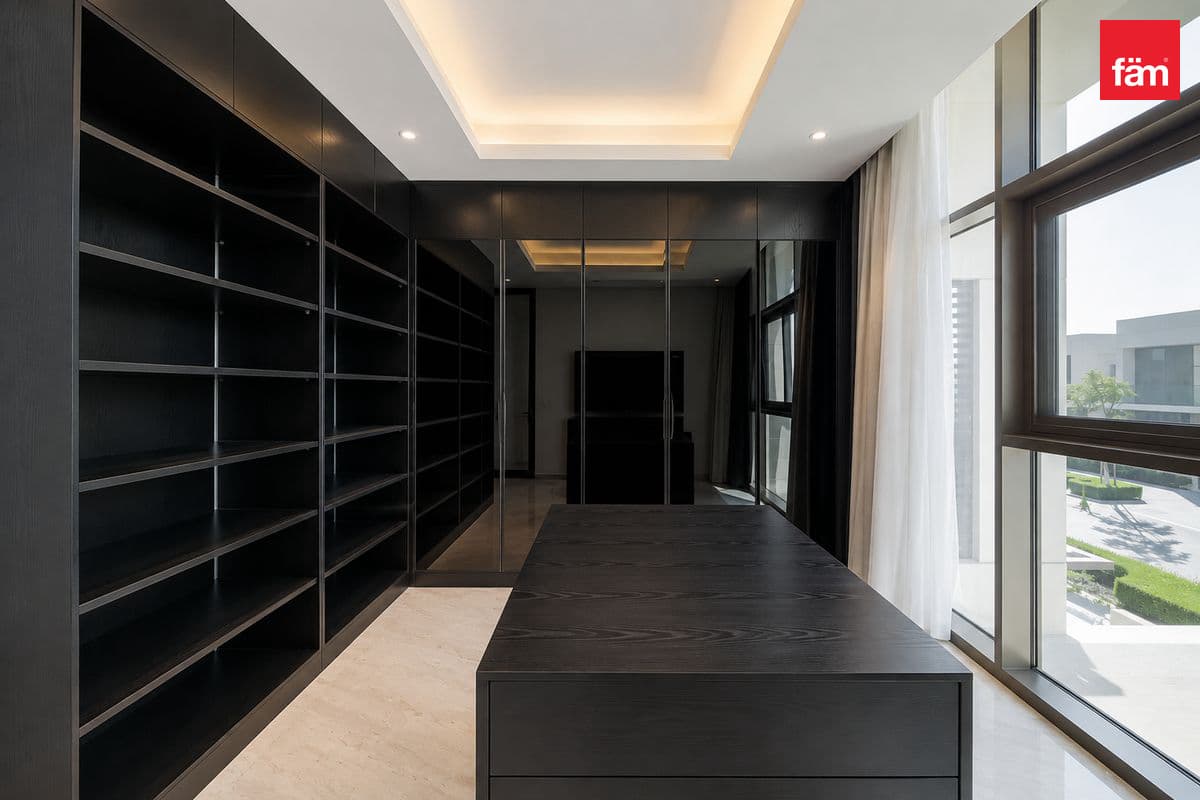 5 bedroom villa in B Villas at District One, photograph 8 of 20