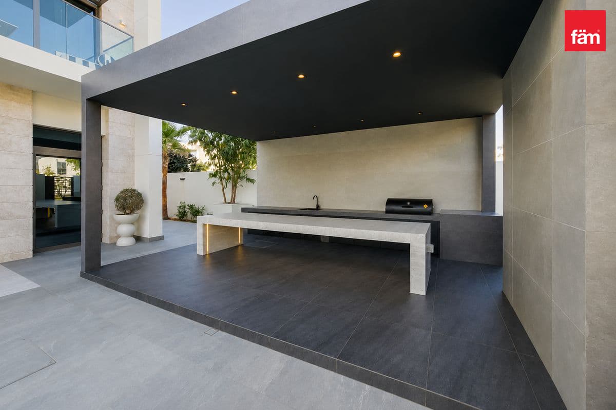 5 bedroom villa in B Villas at District One, photograph 19 of 20
