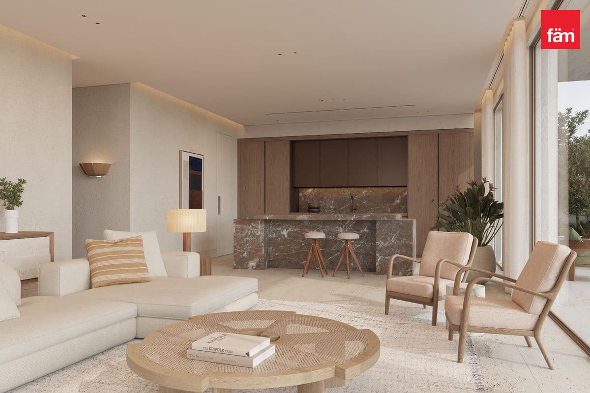 5 bedroom villa in Eden Hills Villas, photograph 2 of 10