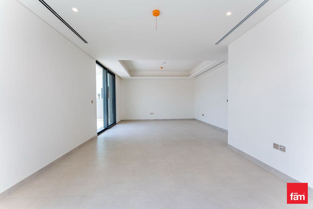 4 bedroom villa in Elie Saab Villas, photograph 16 of 20
