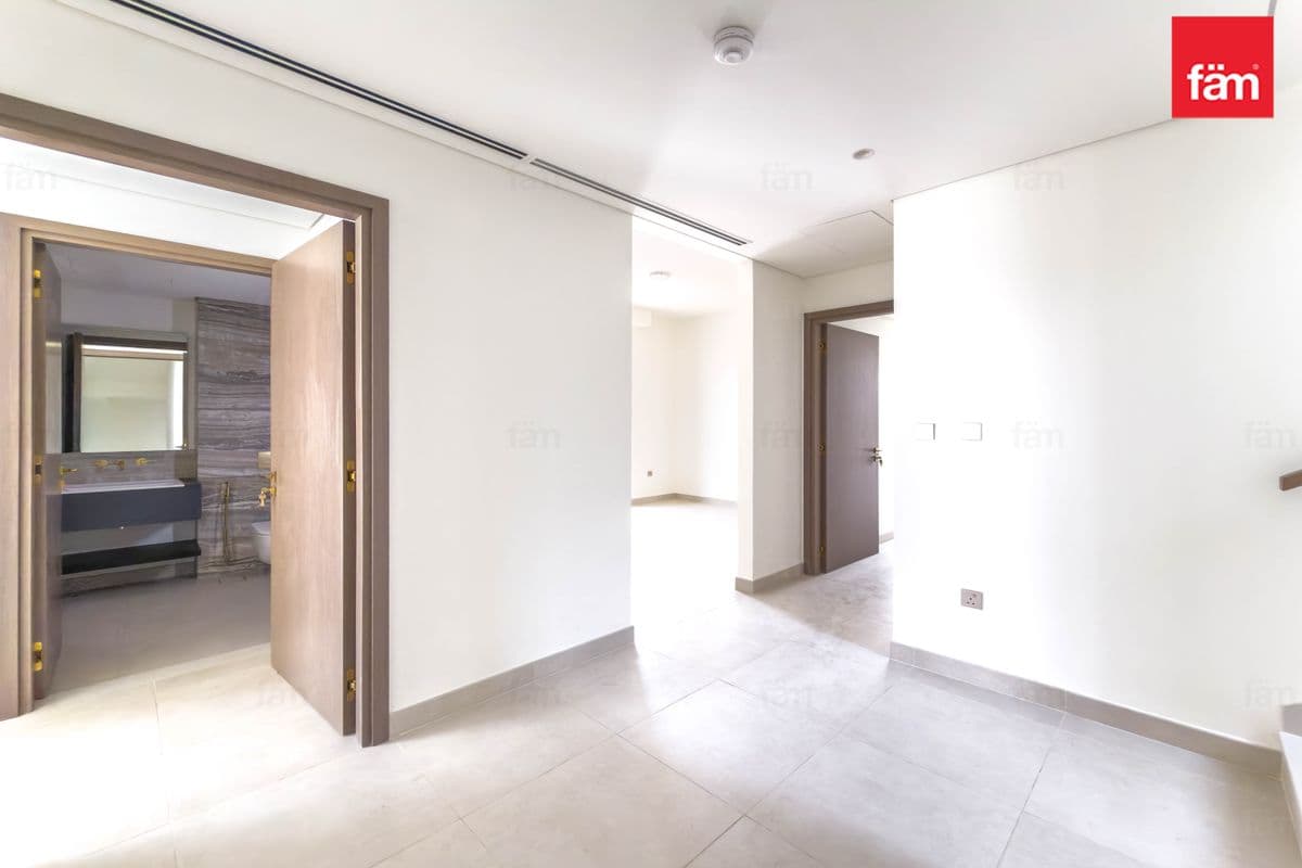 4 bedroom villa in Elie Saab Villas ll, photograph 15 of 20