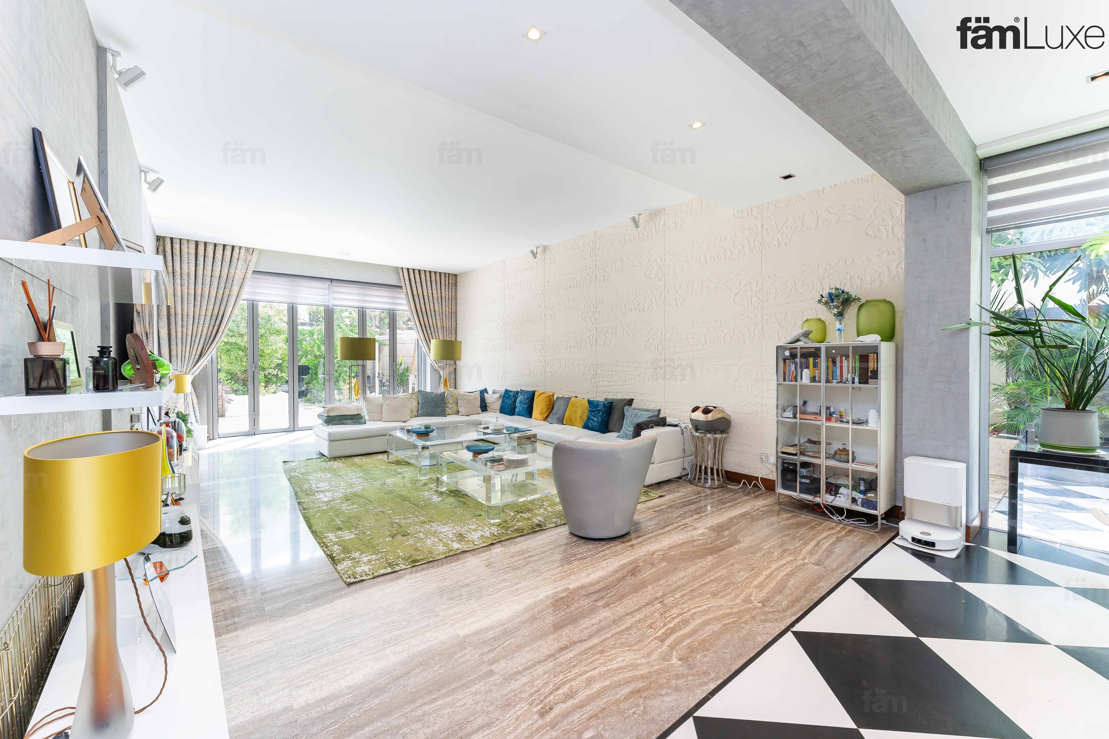 6 bedroom villa in Sector E, photograph 5 of 20