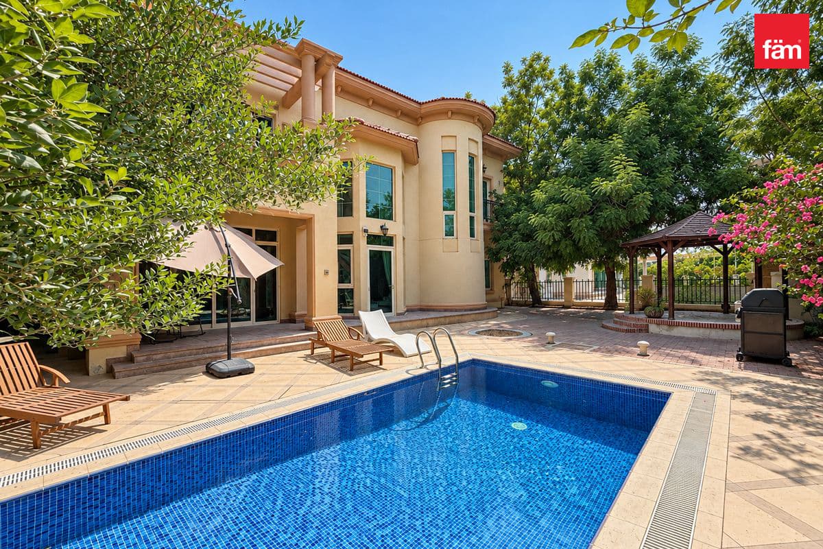 4 bedroom villa in European Clusters Garden Hall, photograph 2 of 20