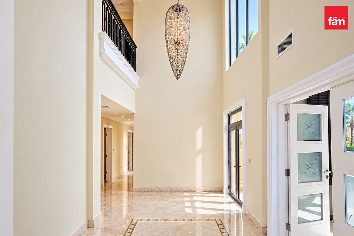 5 bedroom villa in Garden Homes Frond A, photograph 12 of 20