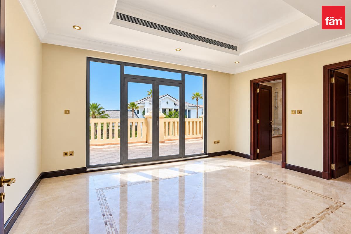 5 bedroom villa in Garden Homes Frond A, photograph 10 of 20