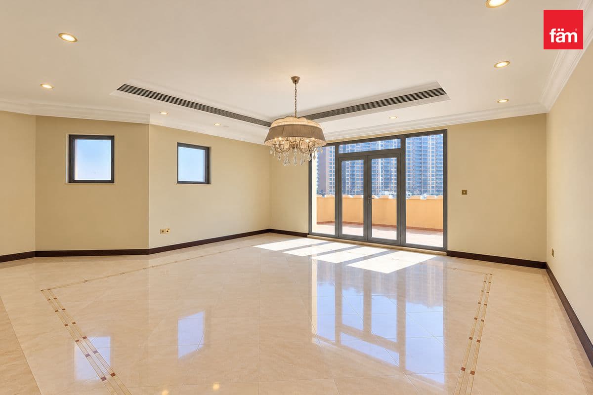 5 bedroom villa in Garden Homes Frond A, photograph 16 of 20