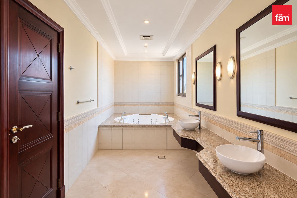 5 bedroom villa in Garden Homes Frond A, photograph 19 of 20