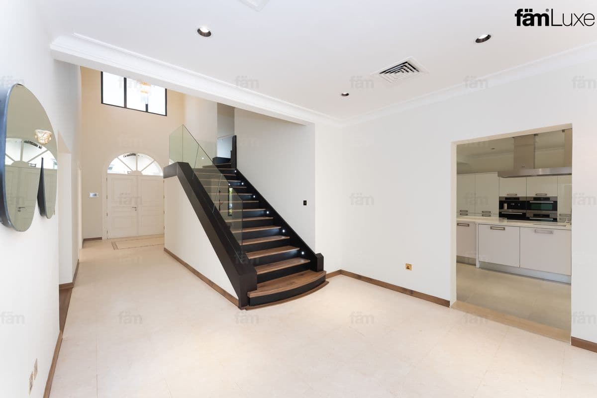 4 bedroom villa in Garden Homes Frond C, photograph 11 of 20