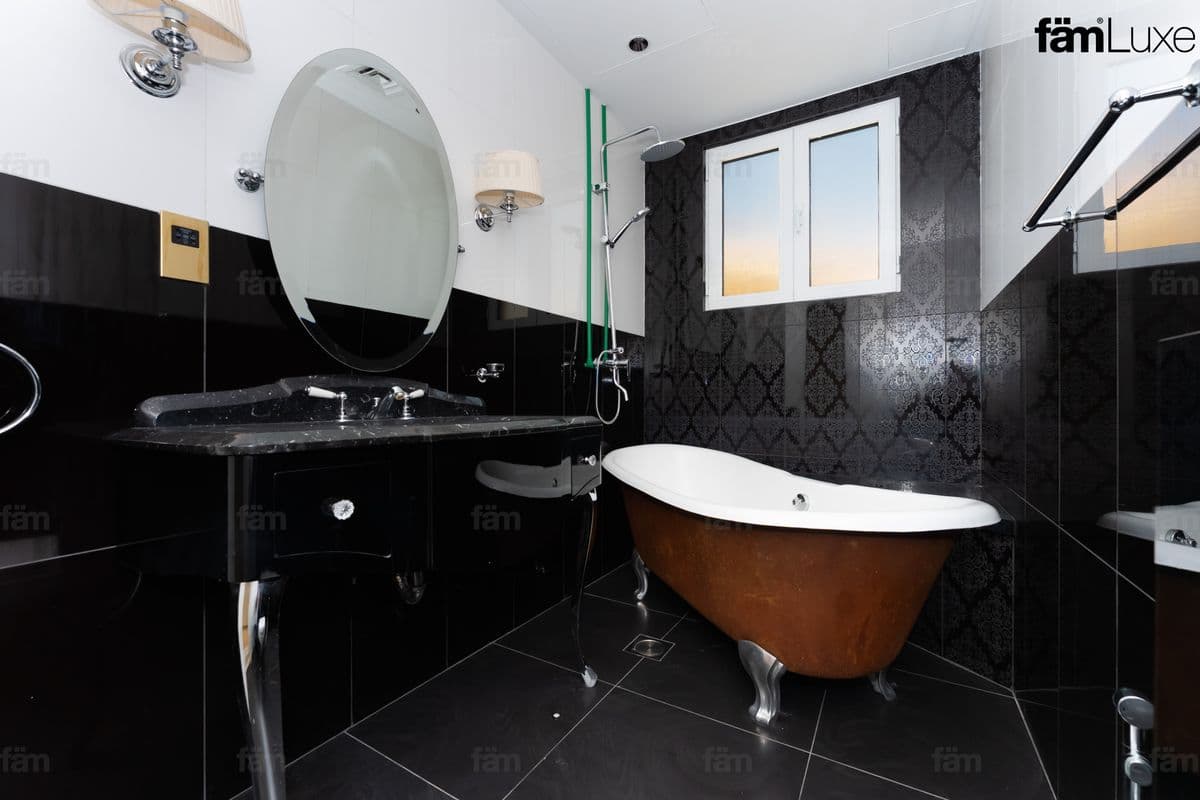4 bedroom villa in Garden Homes Frond C, photograph 13 of 20