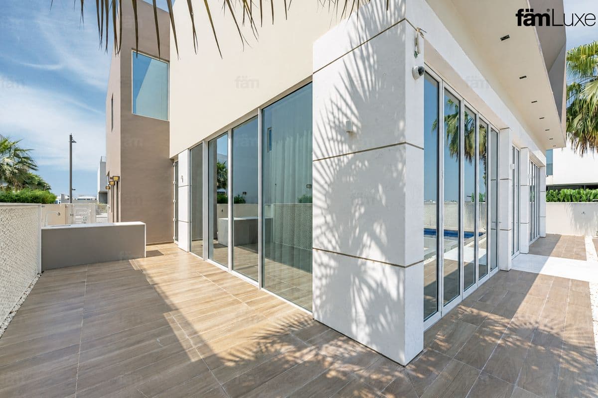 5 bedroom villa in Garden Homes Frond N, photograph 6 of 20