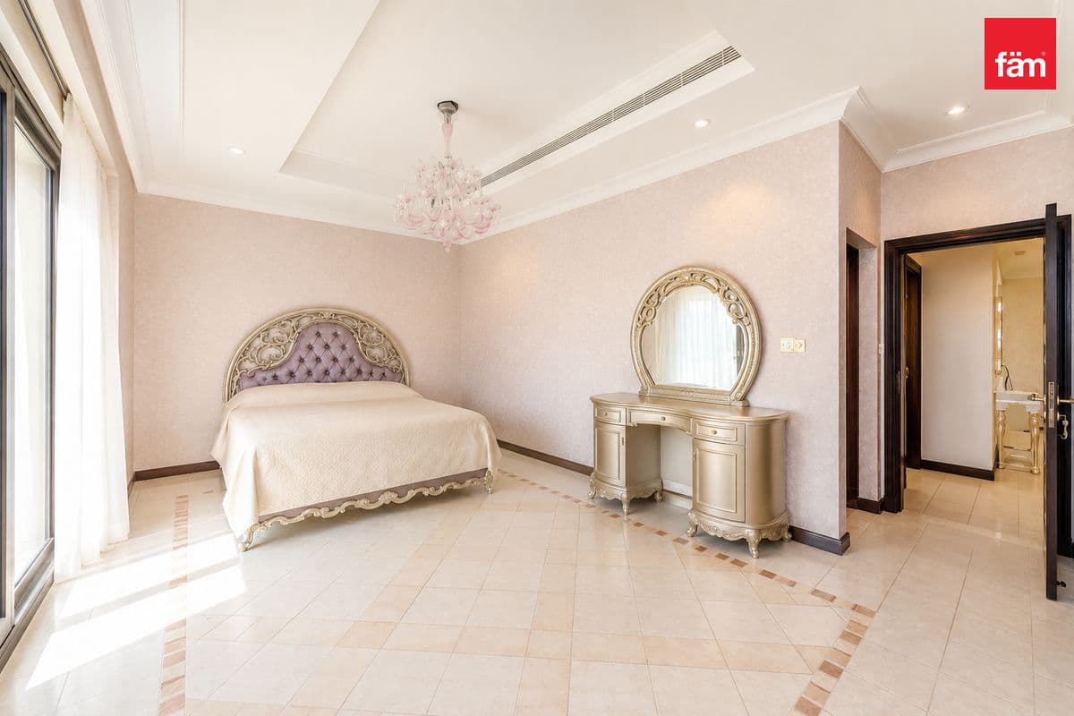 4 bedroom villa in Garden Homes Frond P, photograph 19 of 20
