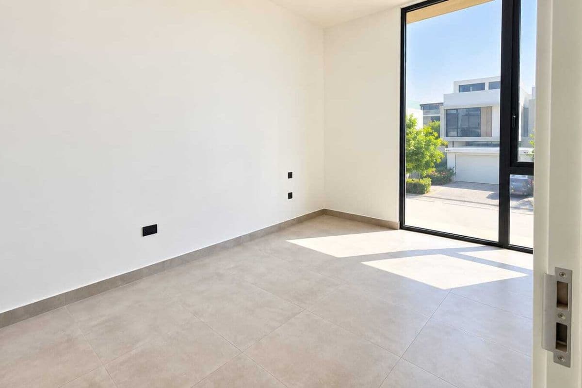 4 bedroom villa in Golf Grove, photograph 2 of 10