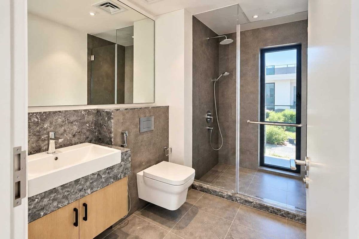 4 bedroom villa in Golf Grove, photograph 10 of 10