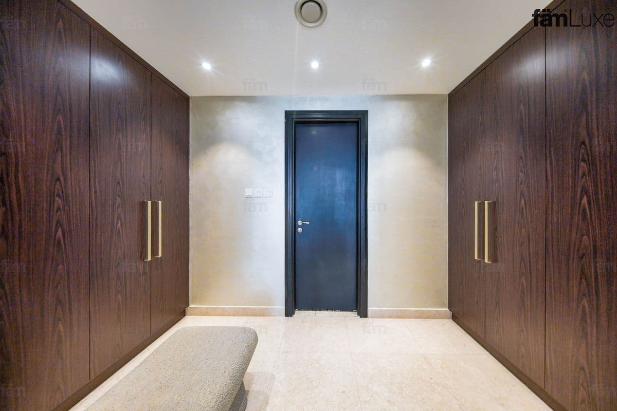 6 bedroom villa in Grand Views, photograph 20 of 20
