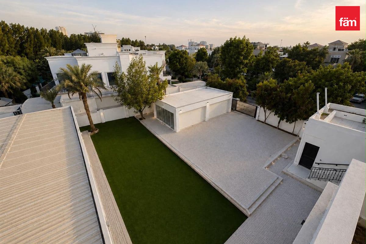 6 bedroom villa in Jasmine Leaf 2, photograph 15 of 17