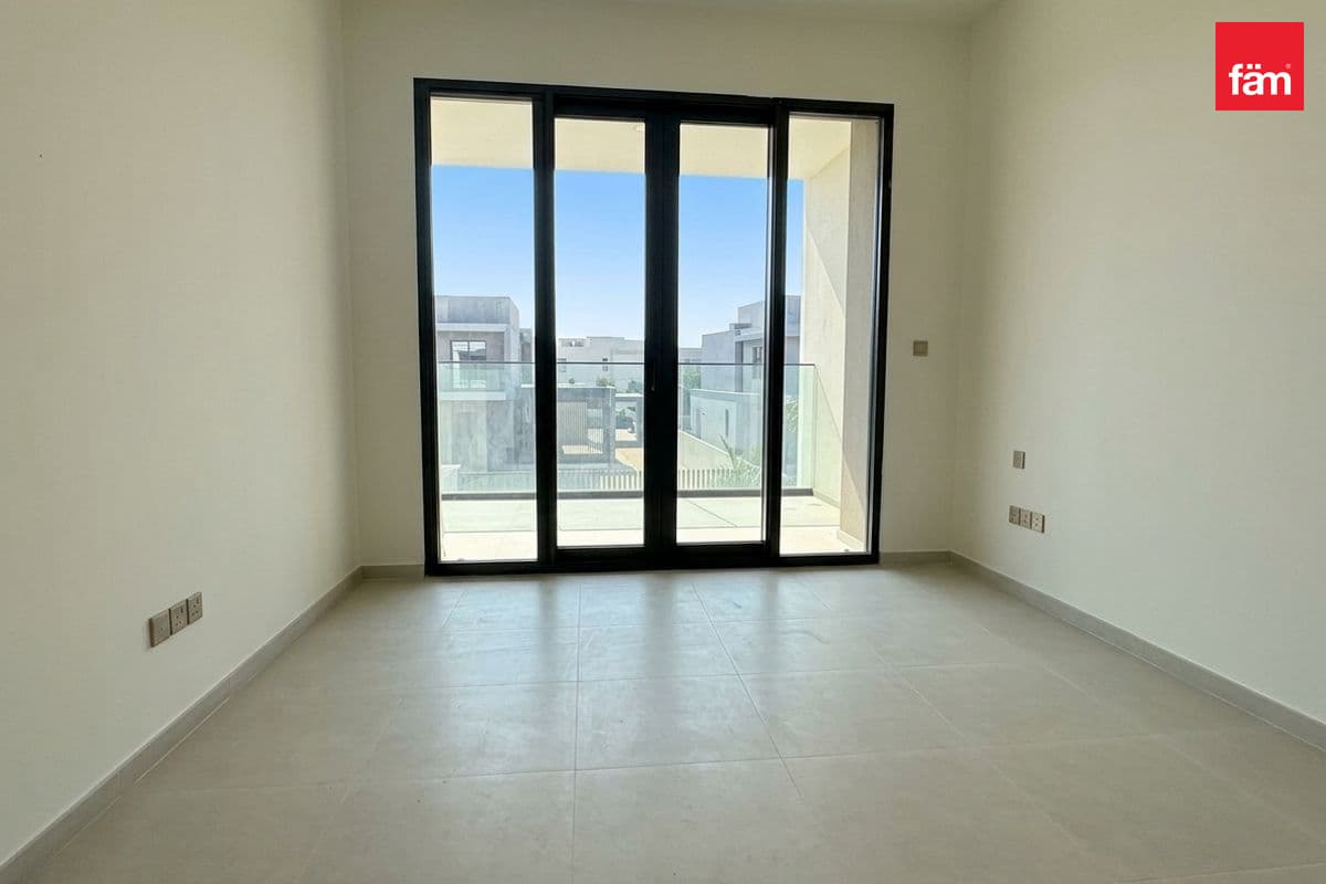 4 bedroom villa in Jebel Ali Village Villas, photograph 16 of 20