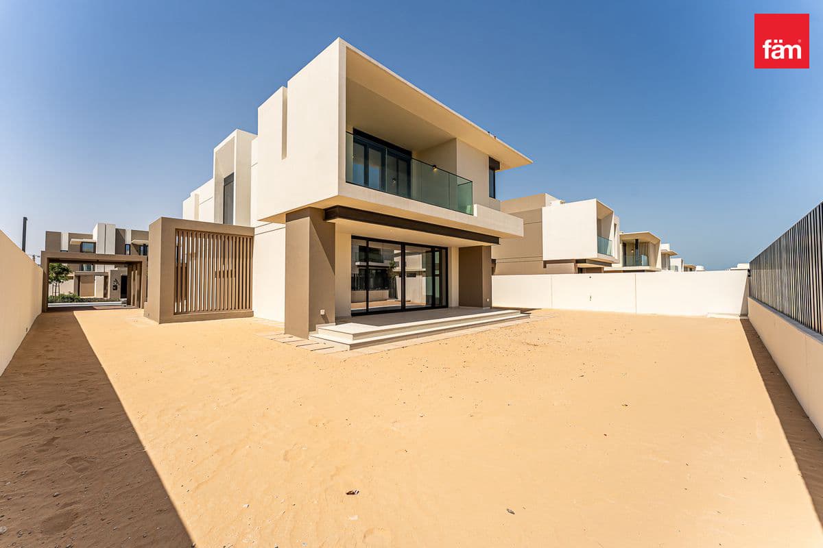 4 bedroom villa in Jebel Ali Village Villas, photograph 20 of 20