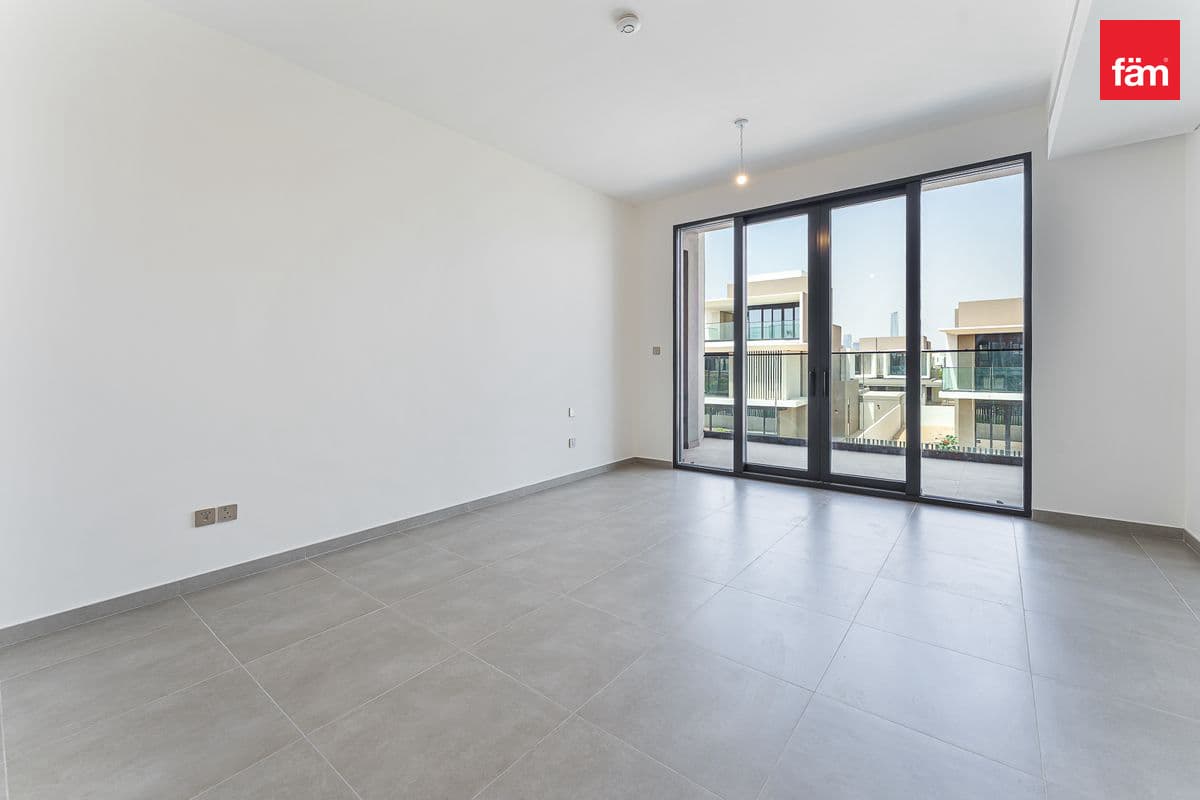 5 bedroom villa in Jebel Ali Village Villas, photograph 10 of 20