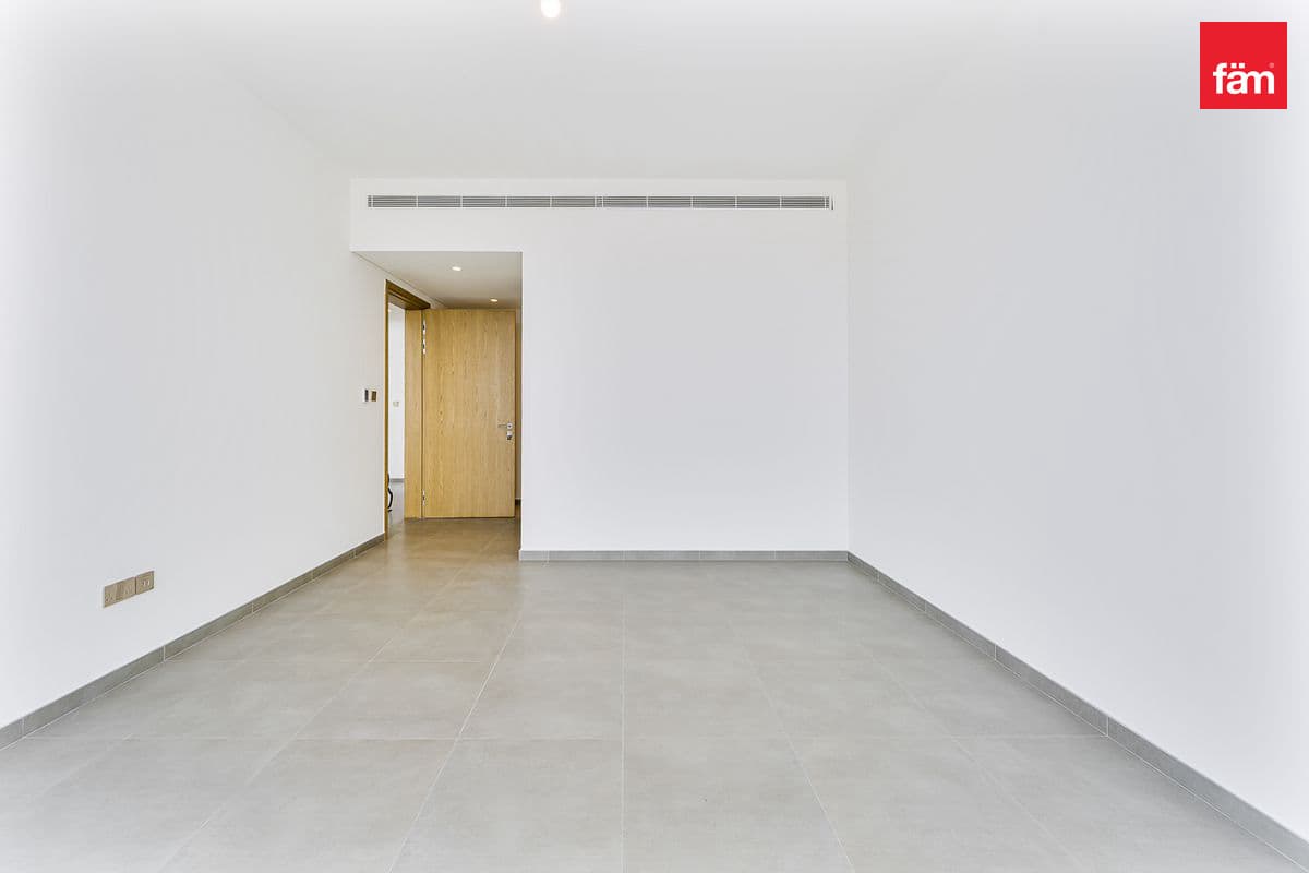 4 bedroom villa in Jebel Ali Village Villas, photograph 14 of 20