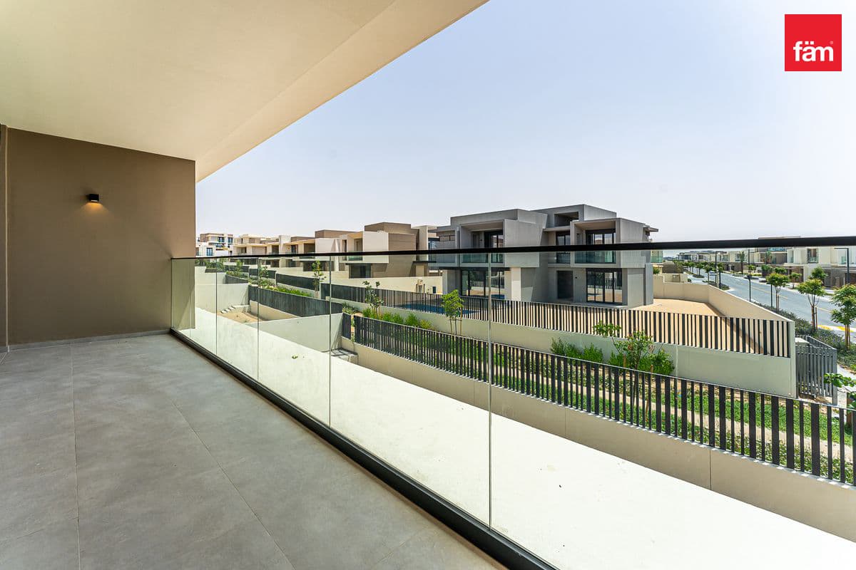 4 bedroom villa in Jebel Ali Village Villas, photograph 8 of 20