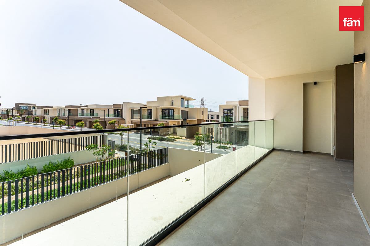 4 bedroom villa in Jebel Ali Village Villas, photograph 11 of 20