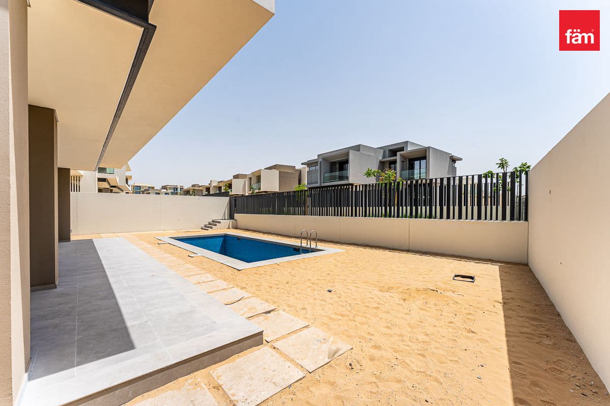4 bedroom villa in Jebel Ali Village Villas, photograph 15 of 20