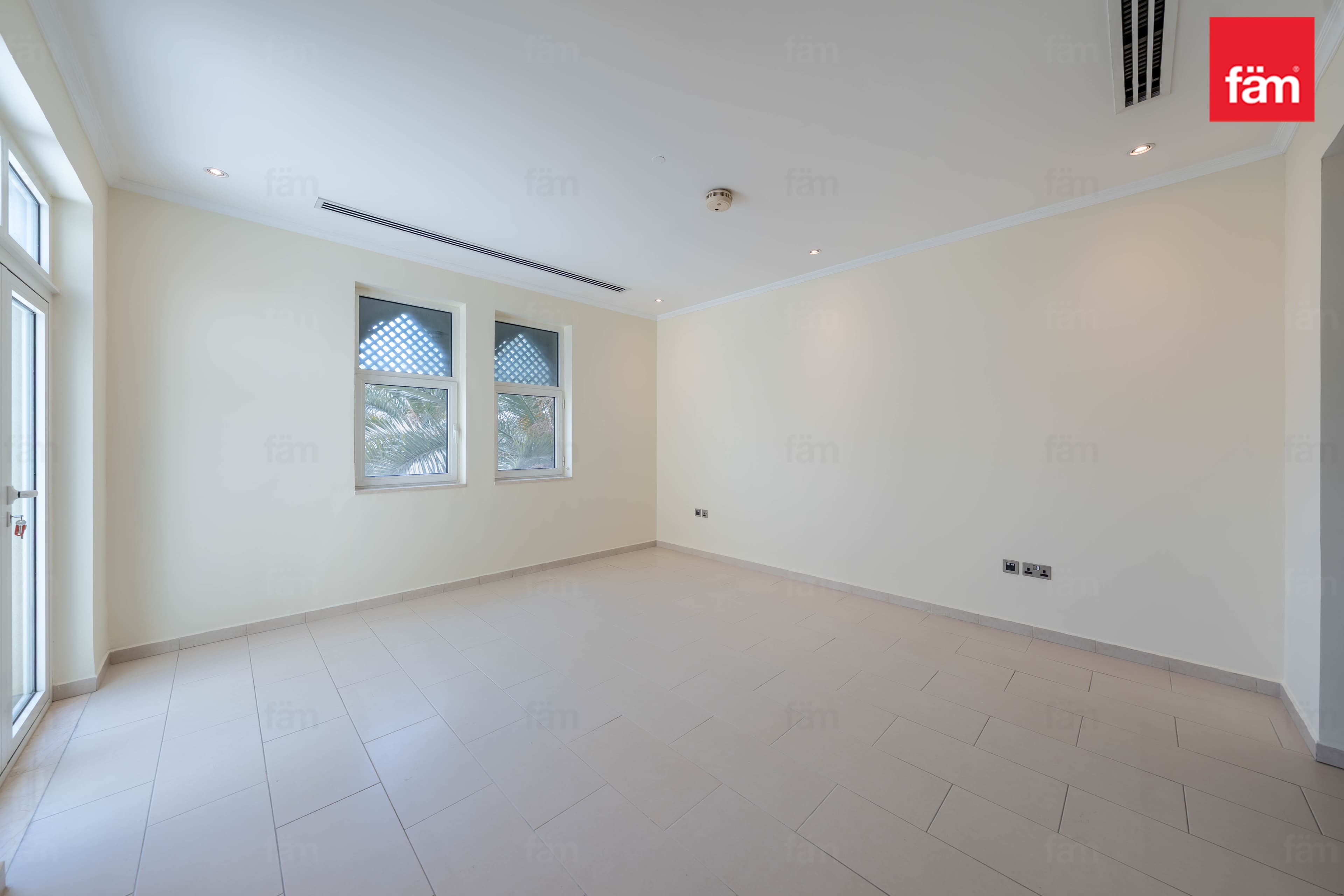 3 bedroom villa in District 8, photograph 15 of 20