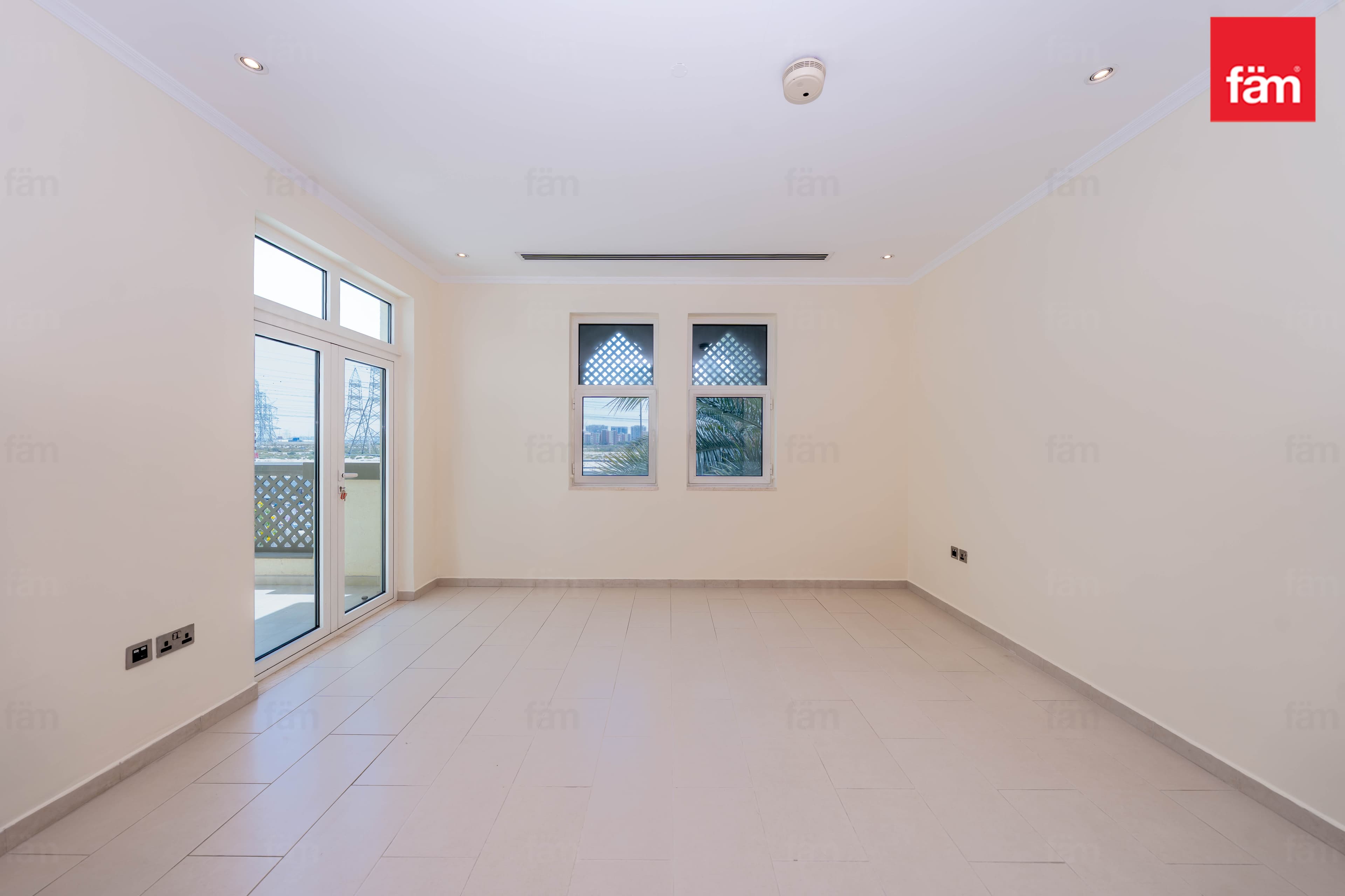 3 bedroom villa in District 8, photograph 14 of 20