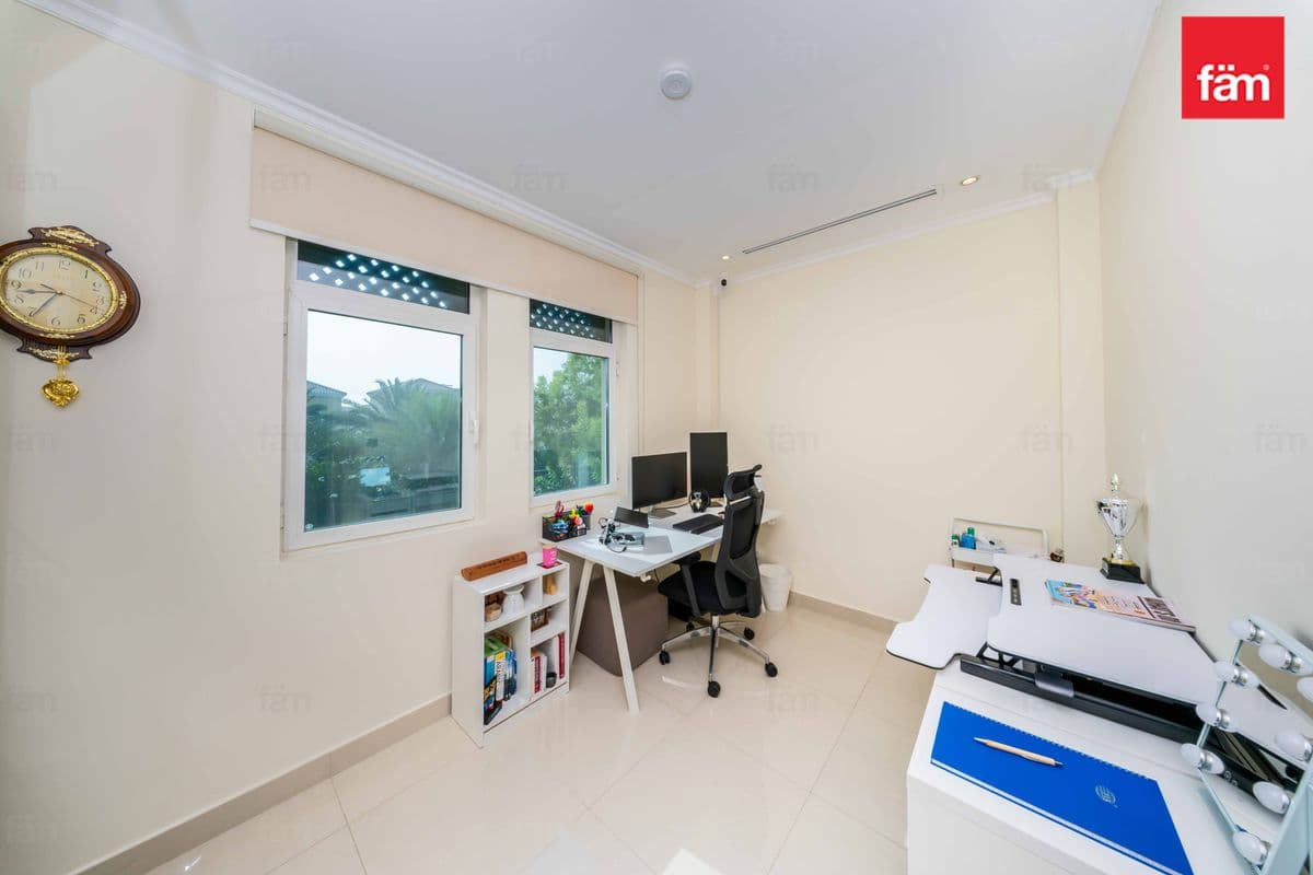 3 bedroom villa in District 5, photograph 20 of 20