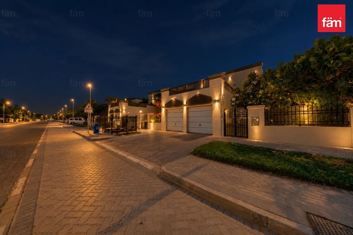 3 bedroom villa in District 5, photograph 14 of 20
