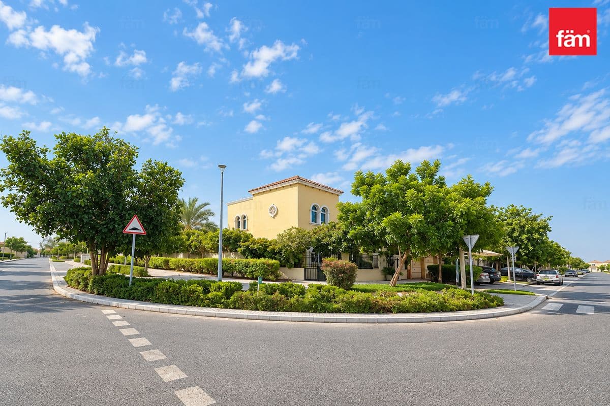 Villa in District 4