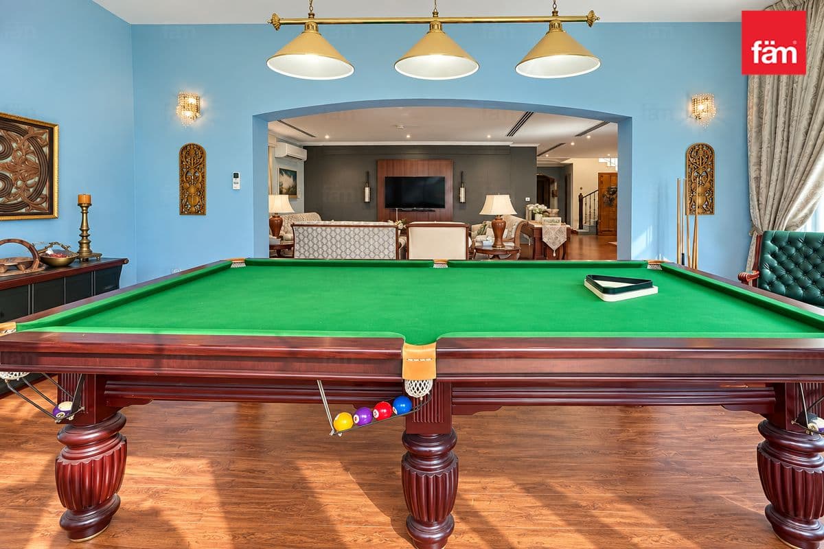 5 bedroom villa in District 4, photograph 12 of 20