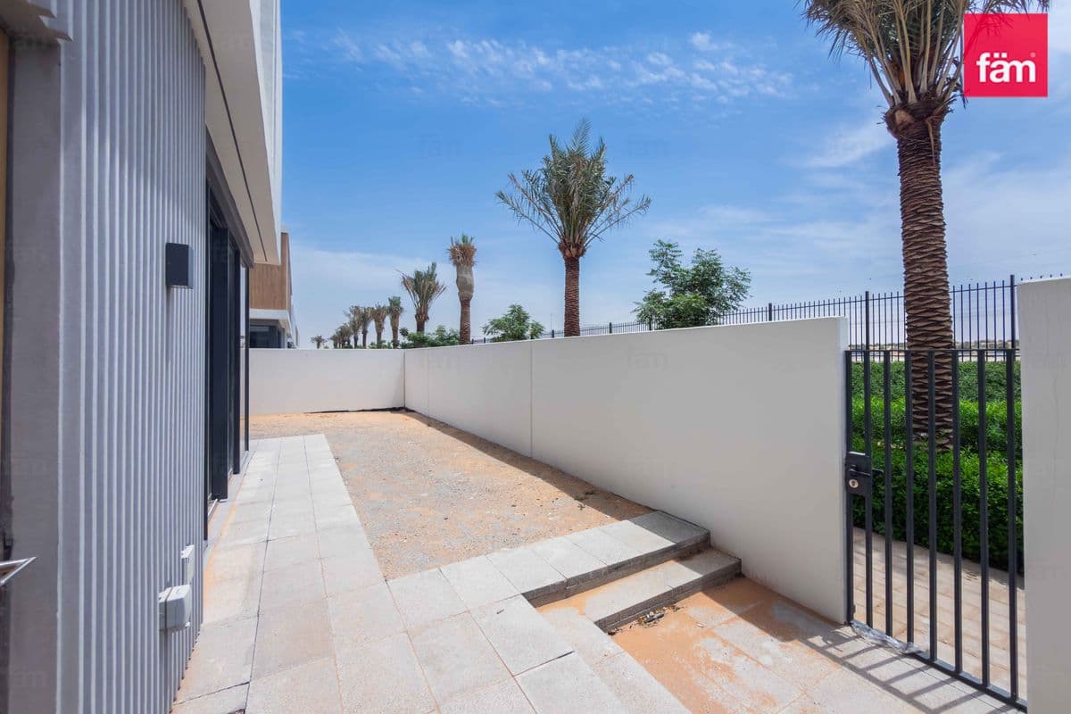 4 bedroom villa in June at Arabian Ranches 3, photograph 5 of 15