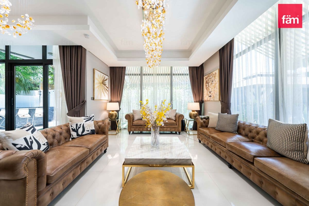 6 bedroom villa in Juniper - Damac Hills 2, photograph 7 of 20