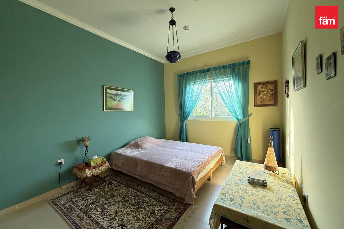 5 bedroom villa in La Quinta, photograph 13 of 20