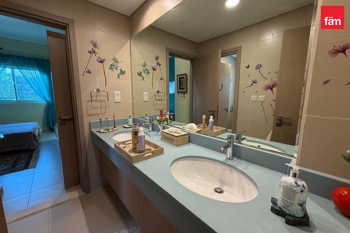5 bedroom villa in La Quinta, photograph 19 of 20