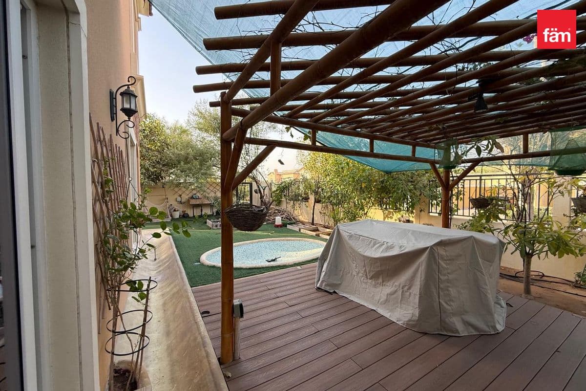 5 bedroom villa in La Quinta, photograph 17 of 20