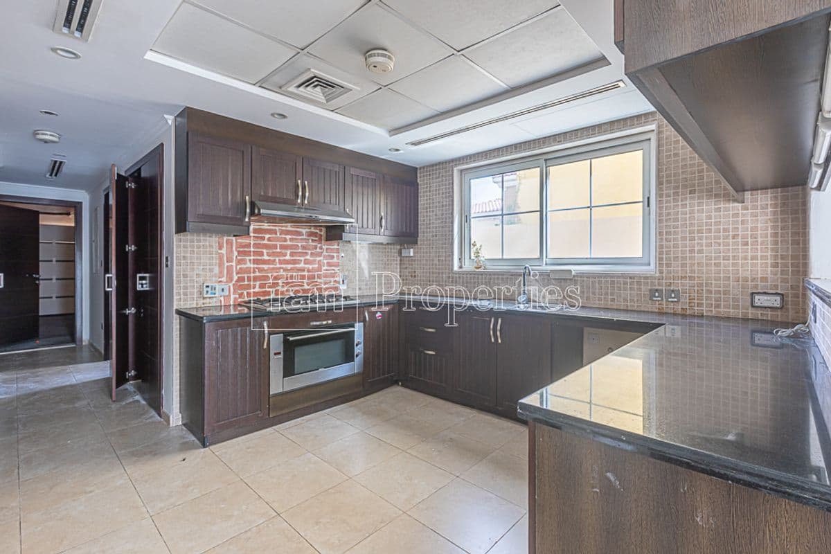 3 bedroom villa in District 5, photograph 9 of 15