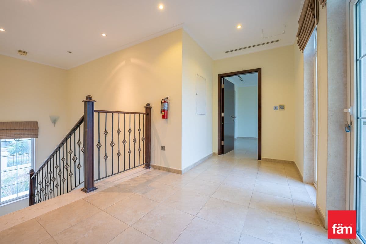 3 bedroom villa in District 5, photograph 11 of 20