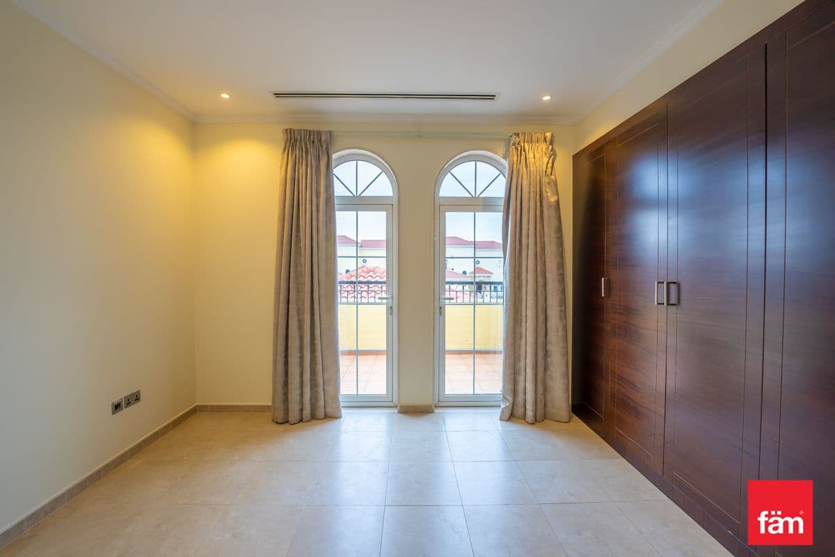 3 bedroom villa in District 5, photograph 15 of 20