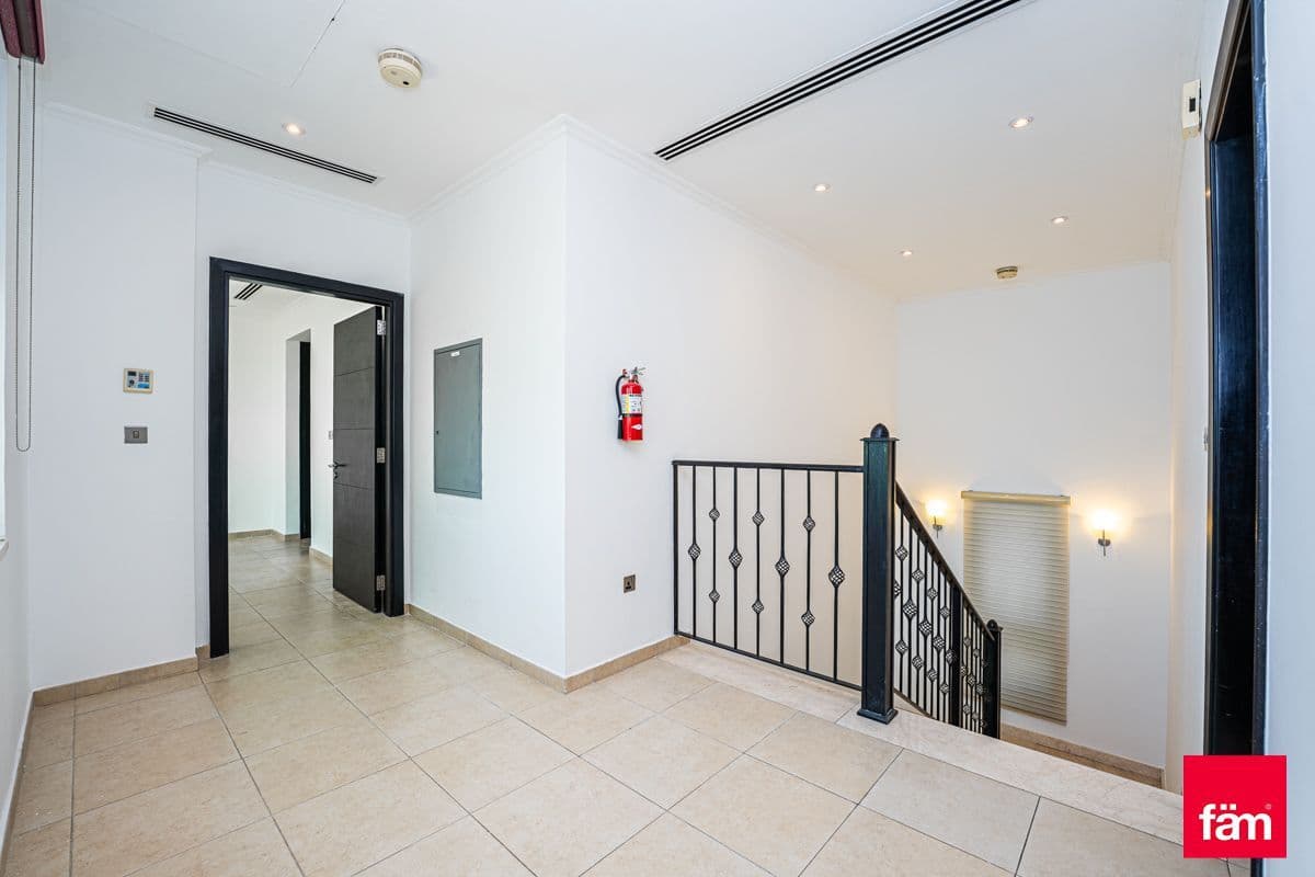 3 bedroom villa in District 5, photograph 10 of 17