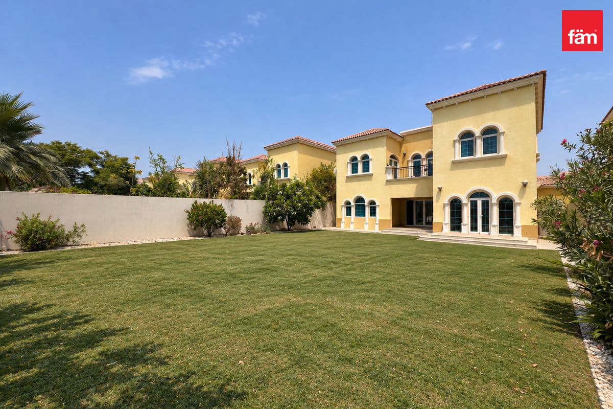 3 bedroom villa in District 5, photograph 6 of 17