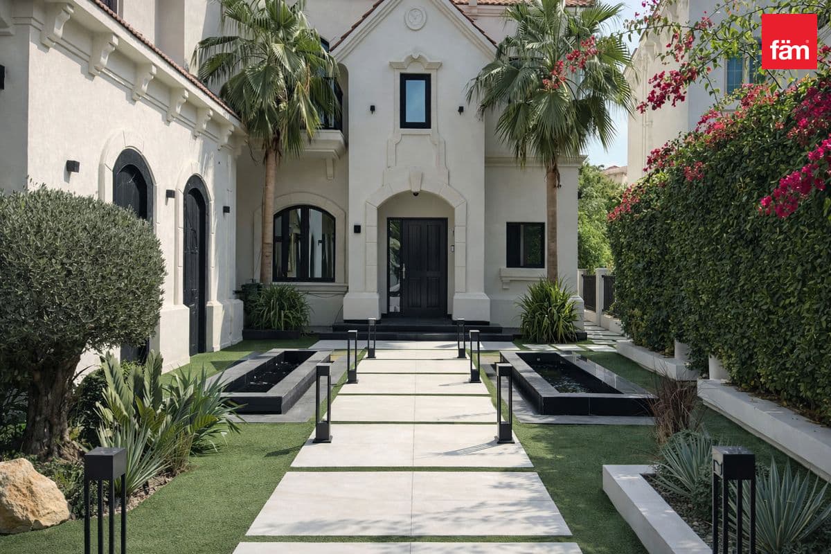 4 bedroom villa in Mediterranean Cluster 38, photograph 5 of 18