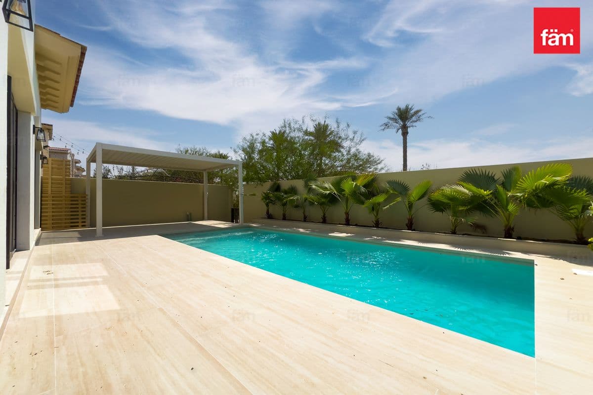 4 bedroom villa in Mira 4, photograph 19 of 20